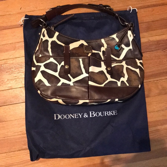 Dooney & Bourke Handbags - Dooney & Bourke giraffe print shoulder bag